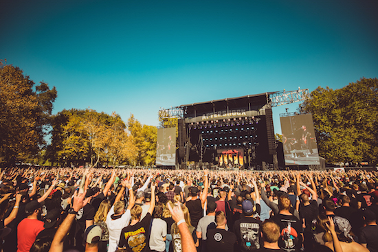 Sold out crowd at Monster Energy Aftershock 2018