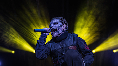 Slipknot's Corey Taylor performing at LOUDER THAN LIFE, photo by Andrew FOre